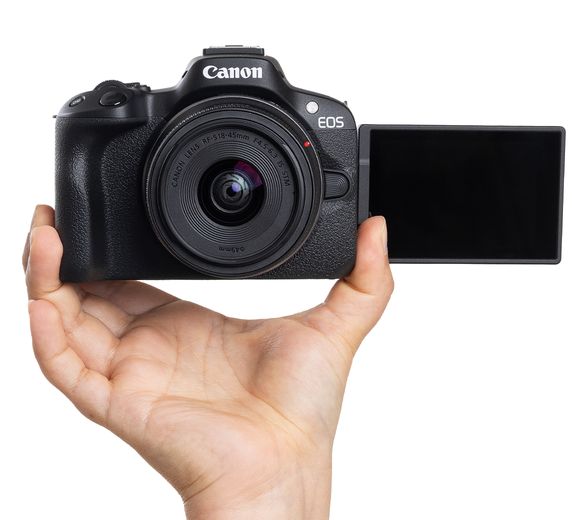 Zum neuen Bestpreis: Canon EOS R50 Kit RF-S 18-45 Systemkamera-Set