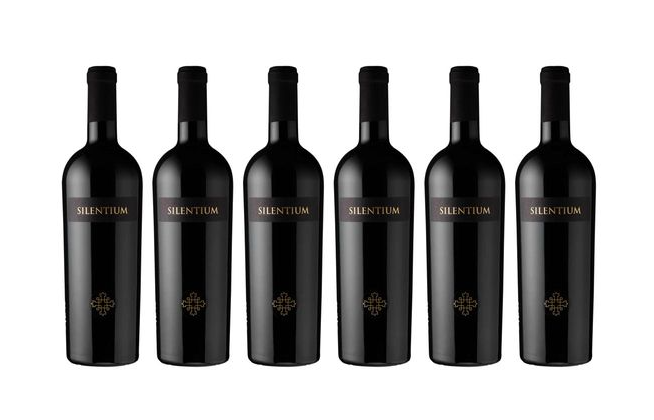 6 Flaschen italienischer Rotwein Silentium Primitivo di Manduria DOC 0.75 l bei DayDeal