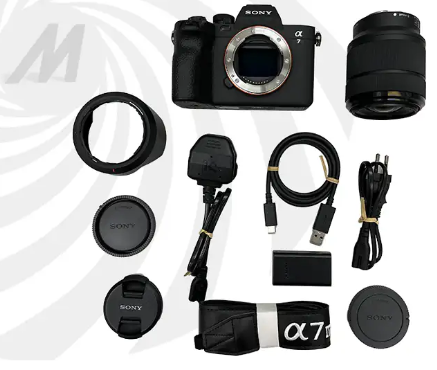 Sony Alpha 7 IV Vollformat-Systemkamera inkl. FE 28–70 mm F3.5–5.6 OSS bei MediaMarkt