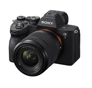 Sony Alpha 7 IV Vollformat-Systemkamera inkl. FE 28–70 mm F3.5–5.6 OSS II bei MediaMarkt