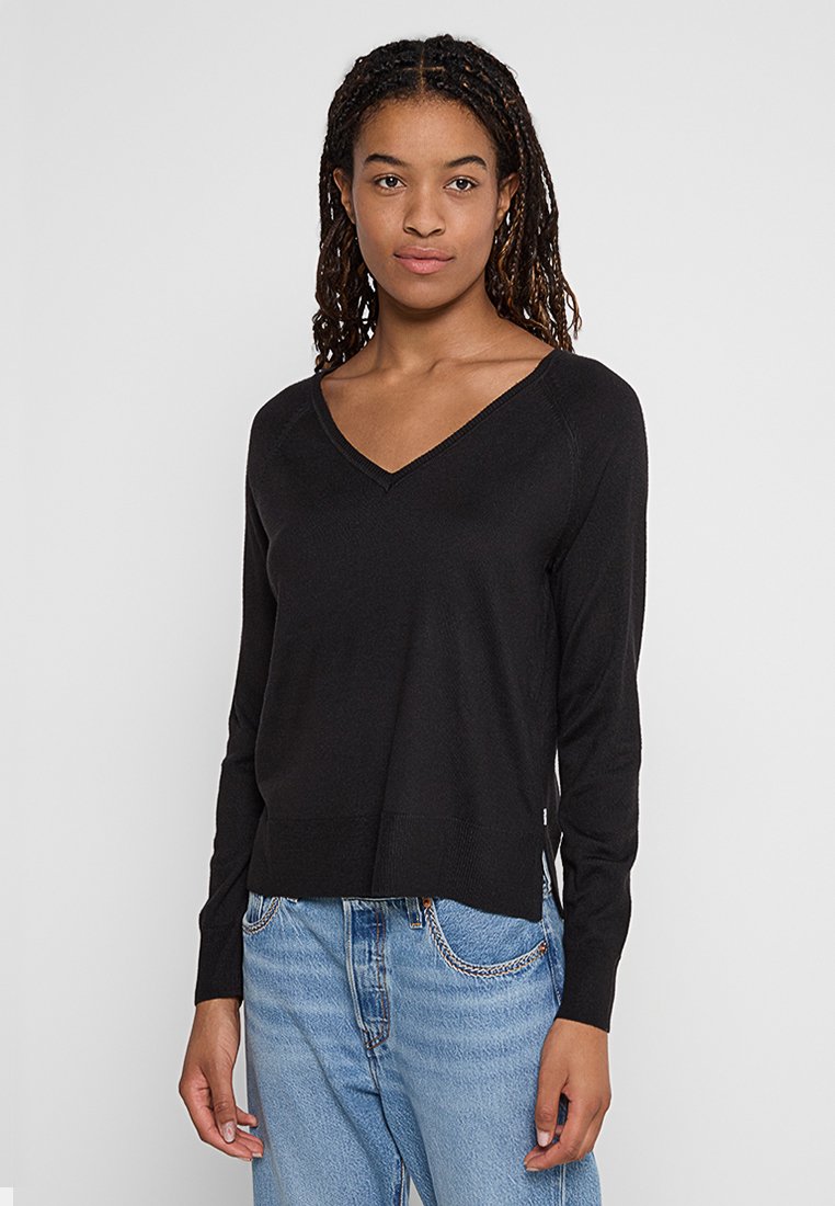 Levi’s Relaxed Fit Strickpullover in Schwarz bei Lounge by Zalando