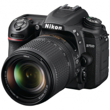 NIKON D7500 Kit, AF-S VR 18-140mm bei Fust für 1299.- CHF + 200.- CHF Nikon Cashback