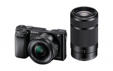 Sony Alpha 6000 + 16-50mm + 55-210mm Systemkamera