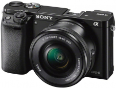 Sony Alpha 6000 + 16-50mm/F3.5-5.6 PZ OSS (ILCE6000LB) Systemkamera bei MediaMarkt