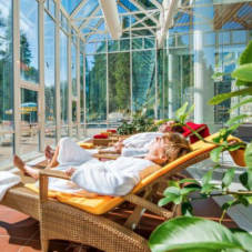 Übernachtung in 3*-Hotel Arenas Resort Schweizerhof mit Frühstück und 4-Gang Abendessen und Wellness ab CHF 124.- pro Person