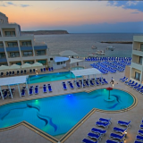 Malta: 1 Woche in 4*-Hotel & Spa LABRANDA Riviera mit HP und Flüge ab 599€ p. P.