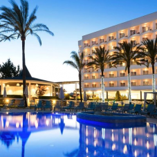 Mallorca im Oktober: 4 Nächte im 4*-Hotel Cala Millor Garden (Adults Only) mit Halbpension und Flüge ab Basel für 299€ p.P.