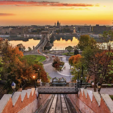 Budapest: 2 Nächte im Deluxe-Zimmer im Boutique-Hotel Mamaison Andrassay mit Frühstück und Welcome-Drink ab 85€ p.P.