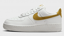 NIKE WMNS Air Force 1 ’07 SE bei snipes