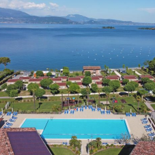 Manerba del Garda (IT): 3 Nächte in der 4*-Residence Onda Blu Resort in 2-Raum Appartmement mit kostenlosem Parkplatz ab CHF 89.- p.P. (April/Oktober)