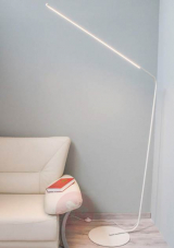 52% Rabatt auf die puristische LED-Stehleuchte Mirca in weiss