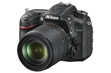 Nikon D7200 18-105mm bei melectronics