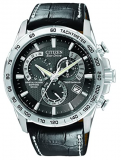 Citizen AT4000–02E Eco-Drive-Chronograph für Herren bei Amazon