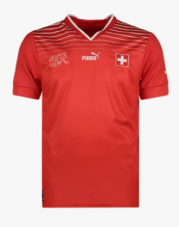 Vorbereitung auf die Fussball EM 2024: 50% auf Fanartikel bei Ochsner Sport