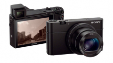 SONY Cyber-Shot DSC-RX100 III Kompaktkamera (Fotoauflösung: 20.1 MP) Schwarz bei MediaMarkt