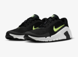 Nike Performance FLEX Trainingsschuhe in Schwarz oder Blau (Grössen 38.5–48.5) bei Lounge by Zalando