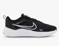 Nike Downshifter 12 Damen Laufschuh bei Ochsner Sport in den Grössen von 38–42.5