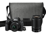 NIKON Z50II Kit: Body + 16–50 mm + 50–250 mm + Tasche + 16 GB Speicherkarte bei MediaMarkt