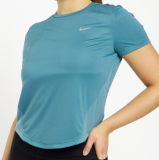 Nike Tempo Dri-FIT Damen T-Shirt S bis XL in der Farbe Pink oder Petrolblau bei Ochsner Sport
