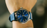 Norqain Freedom 60 Herrenuhr (42 mm, Automatik, Saphirglas) bei Christ Uhren & Schmuck