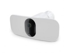 DAYDEAL -  Flutlichtkamera Arlo Pro 3