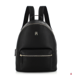 Diverse Taschen / Rucksäcke von Designer-Marken wie Tommy Hilfiger, Guess, Valentino etc. im Ausverkauf bei DeinDeal
