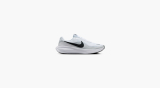 Nike REVOLUTION 8 Sneaker in Hellgrau & Grpn
