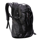 «Wanderrucksack MONTAGNA 40L» schwarz oder rot